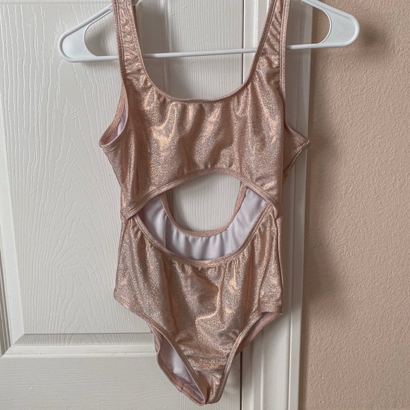 🚫SOLD on Mercari🚫 Sparkly One Piece Set - Picture 1 of 4